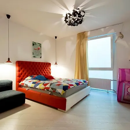 Old Modern Loft Apartment Riga
